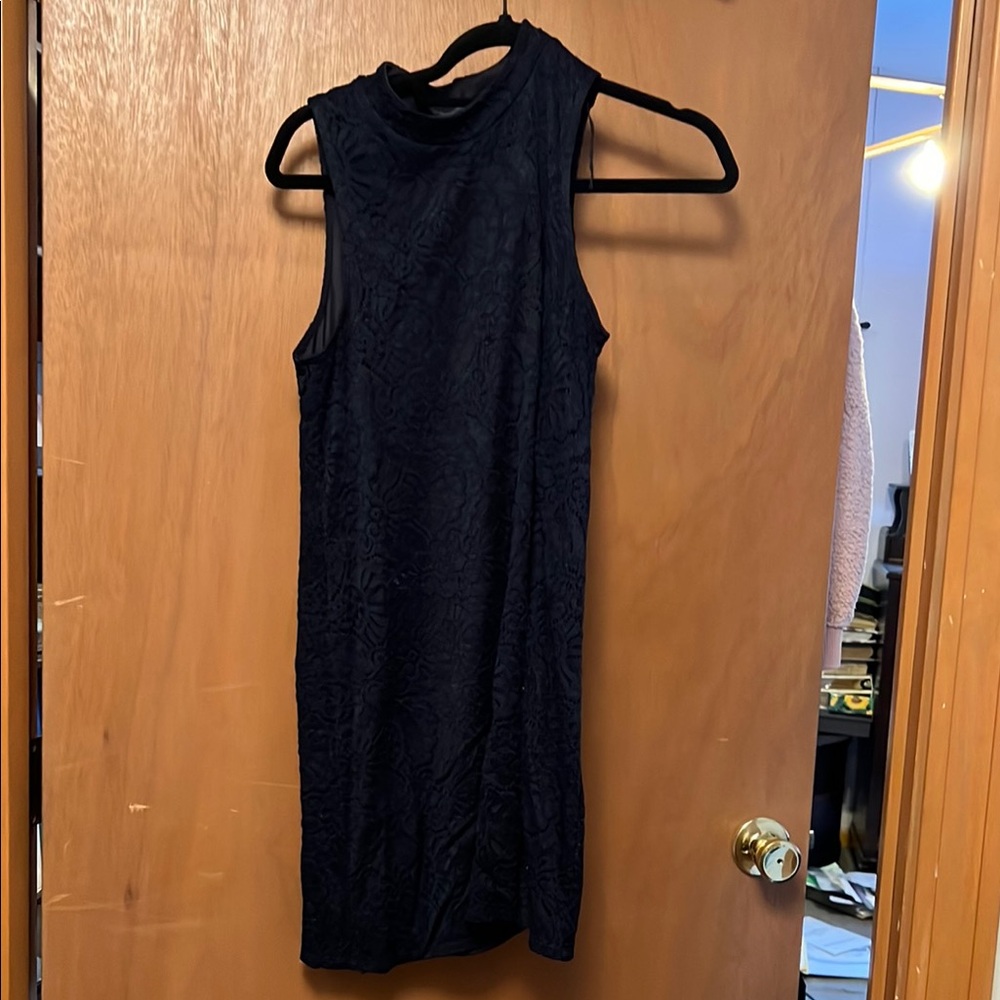 Blue Sleeveless Mock Neck Sheath Midi Dress